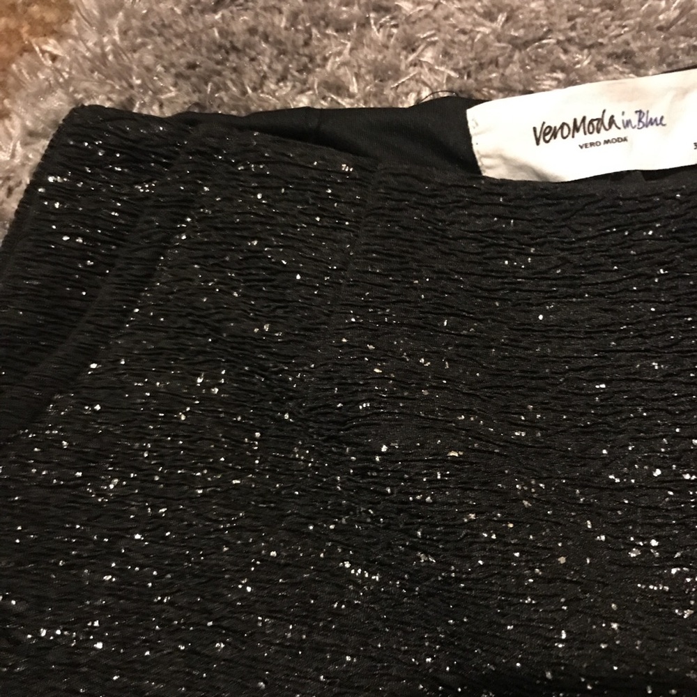 Vero Moda Shorts - Picture 3 of 5